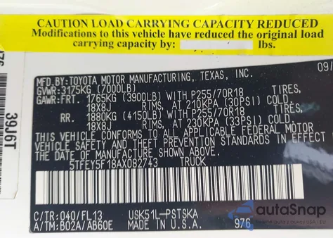 2010 Toyota Tundra Grade 5.7L V8 z USA, uszkodzony, nr VIN 5TFEY5F18AX082743